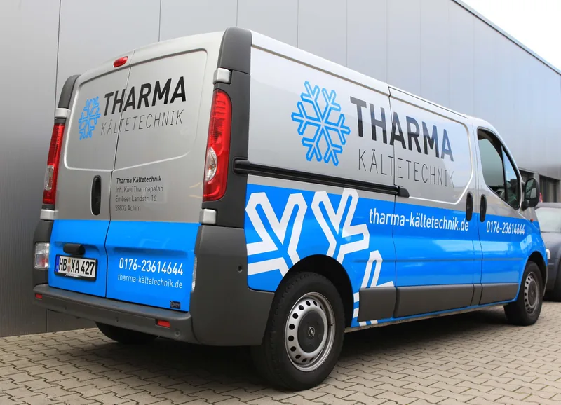 Transporter-Beschriftung für Kältetechnik-Betrieb