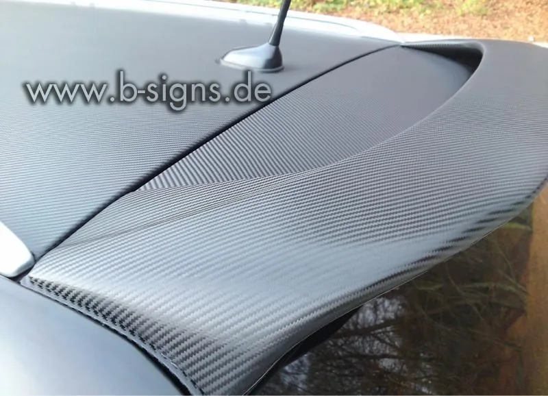 Fahrzeugdach mit Carbon-Folie