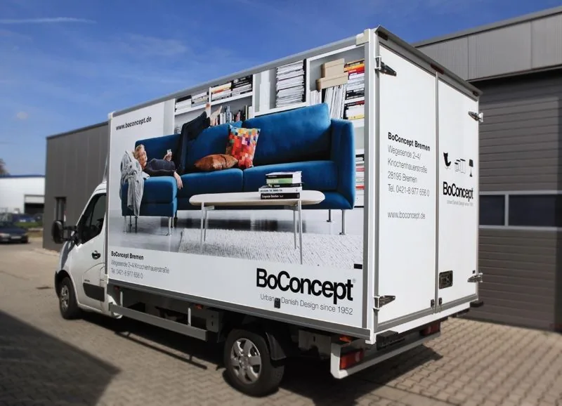 Großflächiger Digitaldruck auf Koffer-LKW